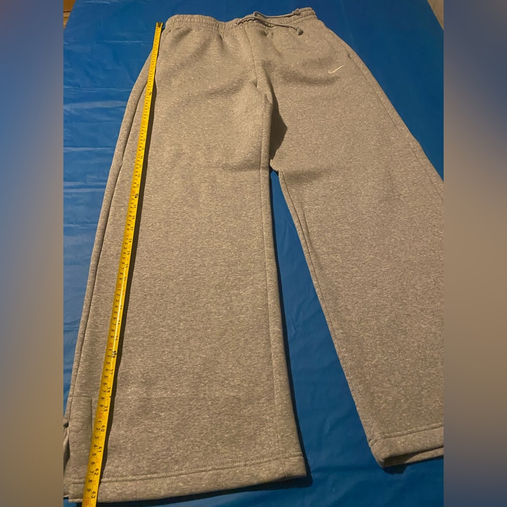 Nike Heather Gray Sweatpants
